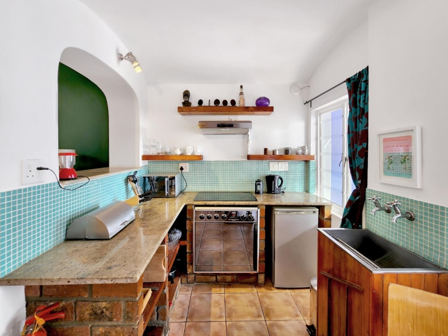 3 Bedroom Property for Sale in Sea Point Western Cape